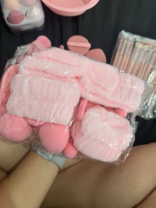 Set de brochas y esponjas de maquillaje