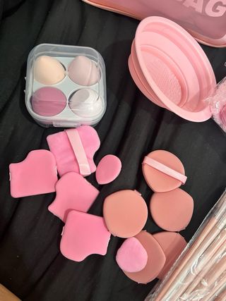 Set de brochas y esponjas de maquillaje