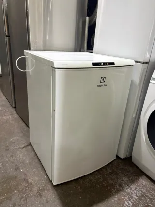 Congelador vertical Electrolux