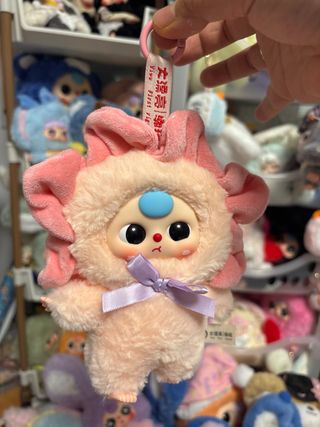 Peluche Muñeca Flor Rosa Suave