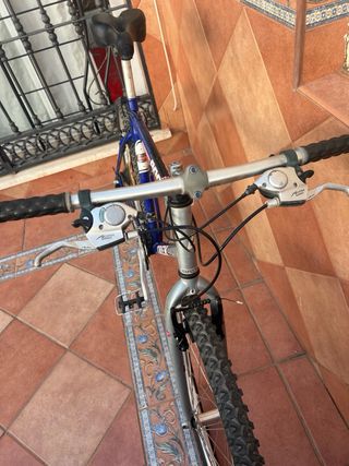 Bicicleta Trek 800