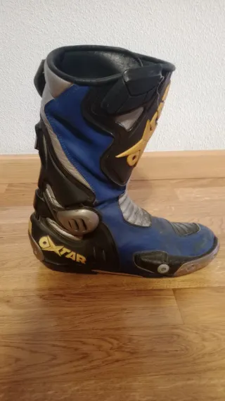 Mono de cuero 2 piezas y botas