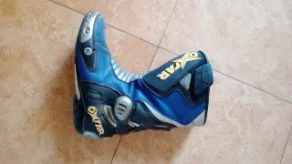 Mono de cuero 2 piezas y botas