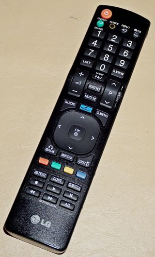 Televisión LG 26LK330 Full HD LCD TV 26 Pulgadas.
