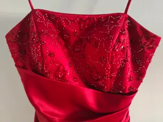 Vestido Manon burdeos Talla XS