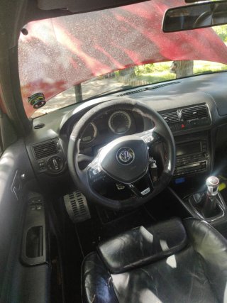 Volkswagen Golf 2003