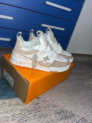 Scarpe Louis Vuitton Beige e Bianche Nuove