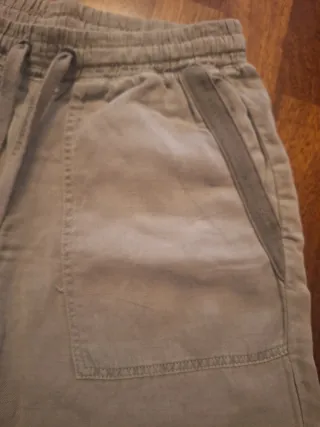 Pantalón Zara verde oliva T M