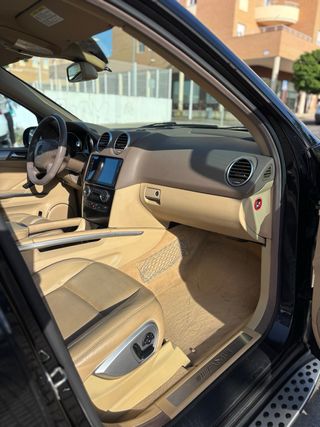 Mercedes-Benz Clase M 2006
