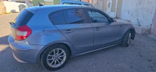 BMW Serie 1 2006 150cv gasolina