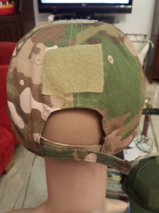 Gorra camuflaje con velcro para que elijas