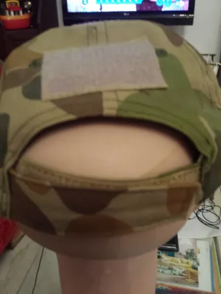 Gorra camuflaje con velcro para que elijas