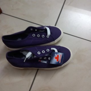 Scarpe bimba viola stoffa nuove