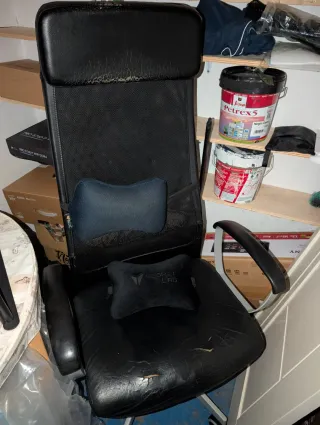 Silla Ikea Marcus Negra Usada