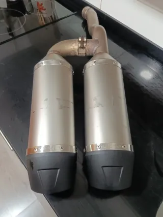 Escape LeoVince Yamaha FZ6  "S2"