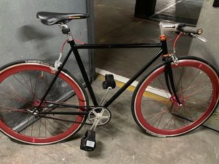 Bicicleta Fixie Piñón Libre y Frenos Cuadro ligero