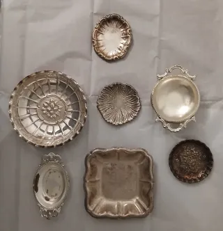 Lote de 19 bandejas pequeñas plateadas