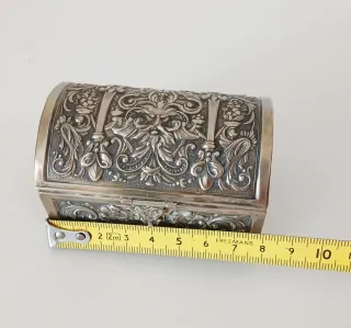 Baúl joyero de plata