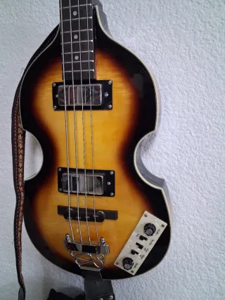 Bajo Eléctrico Harley Benton viola bass