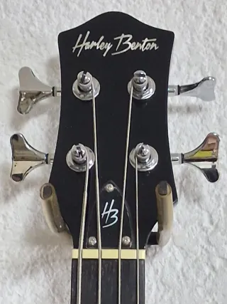 Bajo Eléctrico Harley Benton viola bass