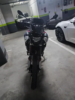 BMW F 900 GS  - ¡Como Nueva!