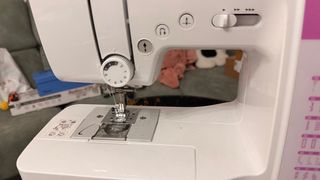 Máquina de coser Brother CX70PEs