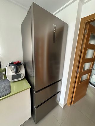 Frigorífico Haier Combi 70