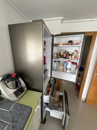 Frigorífico Haier Combi 70