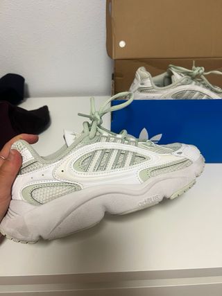 Zapatillas Adidas Ozmillen Verde/Blanco Nuevas