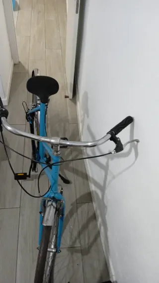 Bicicleta Paseo 28 Pulgadas. 5 Marchas . Btwin.