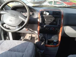 KIA Carnival 2006