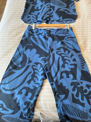 Conjunto Zara Estampado Azul Lino