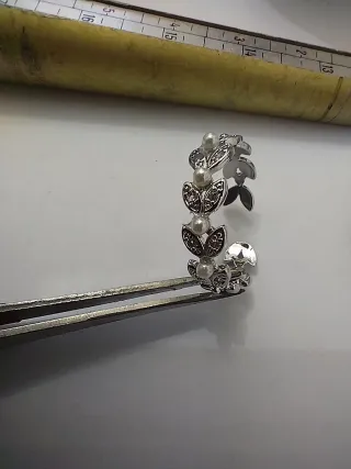 Anello aperto misura 17 con foglioline