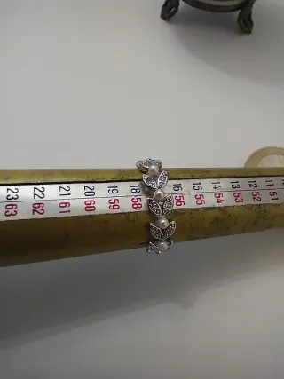 Anello aperto misura 17 con foglioline