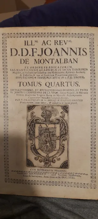 Libro muy antiguo 1731 .