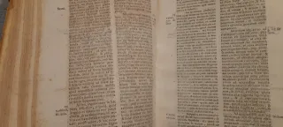 Libro muy antiguo 1731 .