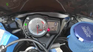 Suzuki GSX-R 600 K9 Azul/Blanca