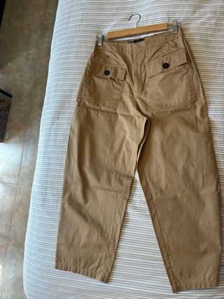 Pantalón Zara Beige Bolsillos