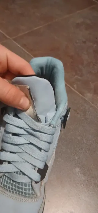 Jordan 4 University Azul