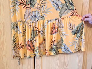 VESTIDO Floral fondo amarillo, marca PRIMA TEXTIL