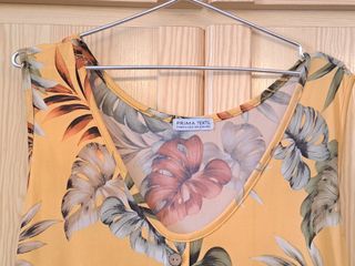 VESTIDO Floral fondo amarillo, marca PRIMA TEXTIL