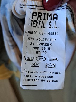 VESTIDO Floral fondo amarillo, marca PRIMA TEXTIL