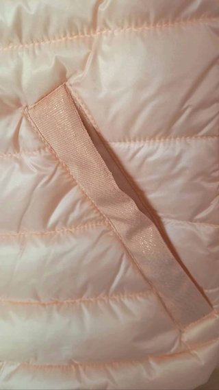 Piumino leggero rosa motivi