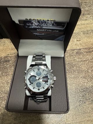 Reloj Martyn Line Plata con Cristales