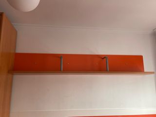 Armario infantil/juvenil madera, naranja y morado