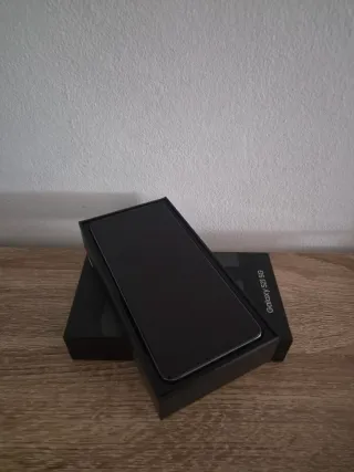 Samsung Galaxy S21 128GB 8GB RAM Nero