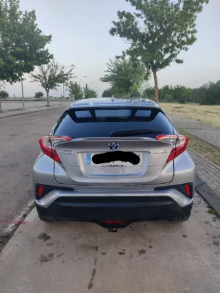 Toyota C-HR 125H 122 Advance 2019