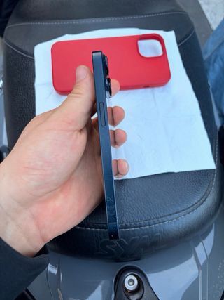 iPhone 14 128GB Medianoche