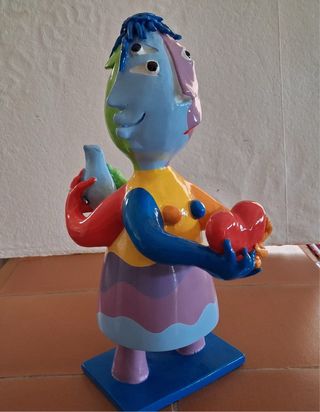 Escultura Juan Ripollés Colorida