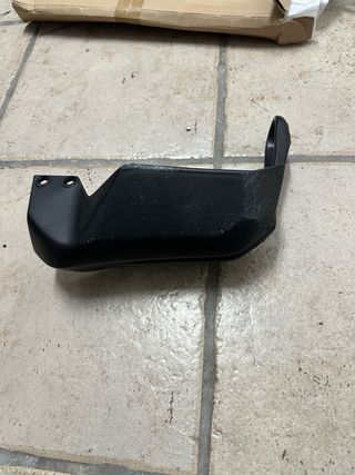 Protector Manillar Yamaha Tracer 9 Izquierdo